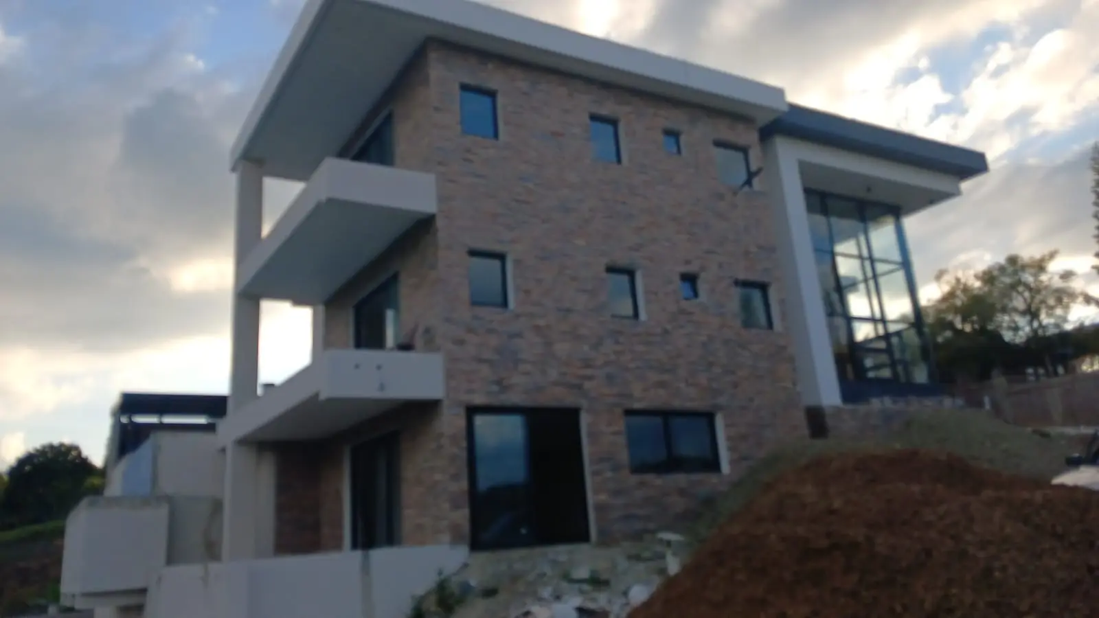 Torre Empresarial — Piantini